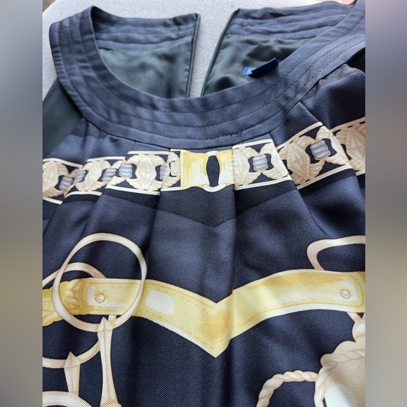 J. McLaughlin classy Chain Print Sleeveless Mini Dress (2) - Picture 2 of 4